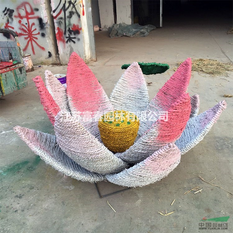 稻草文化稻草工藝品動物卡通人物稻草人定做制作防寒保暖 