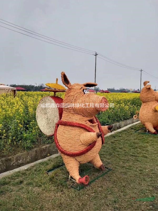 成都稻草雕塑造型 稻草主題牌坊雕塑