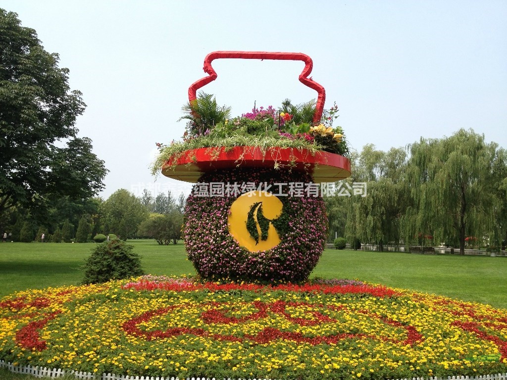 真植物景觀綠雕 四川真植物綠雕 真植物幾何造型 定制植物造型