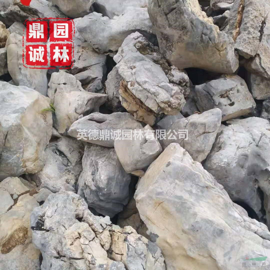 白太湖石公園小區(qū)河道施工質優(yōu)價廉