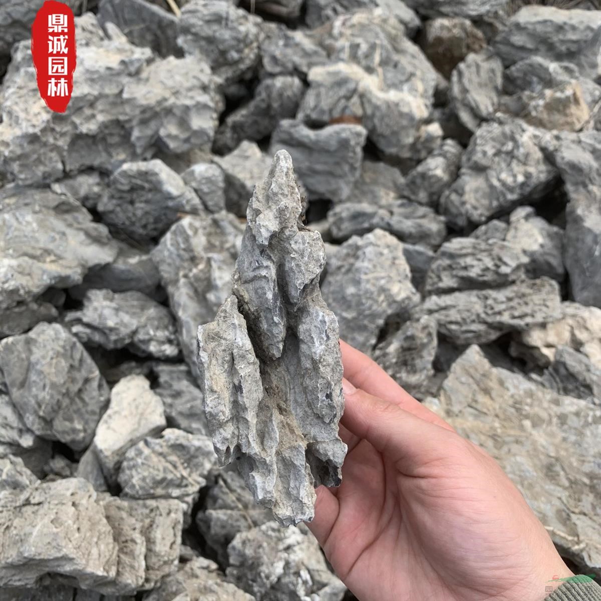 園林魚缸小號英石疊式點綴石廠家直供